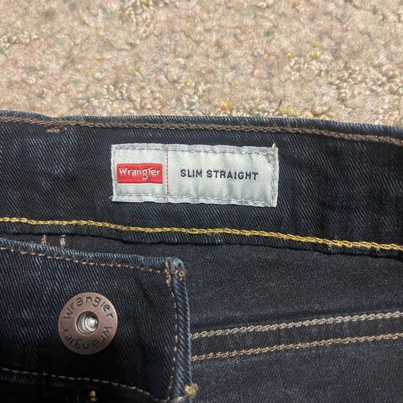 Men's Wrangler Jeans - Picture 4 of 5
